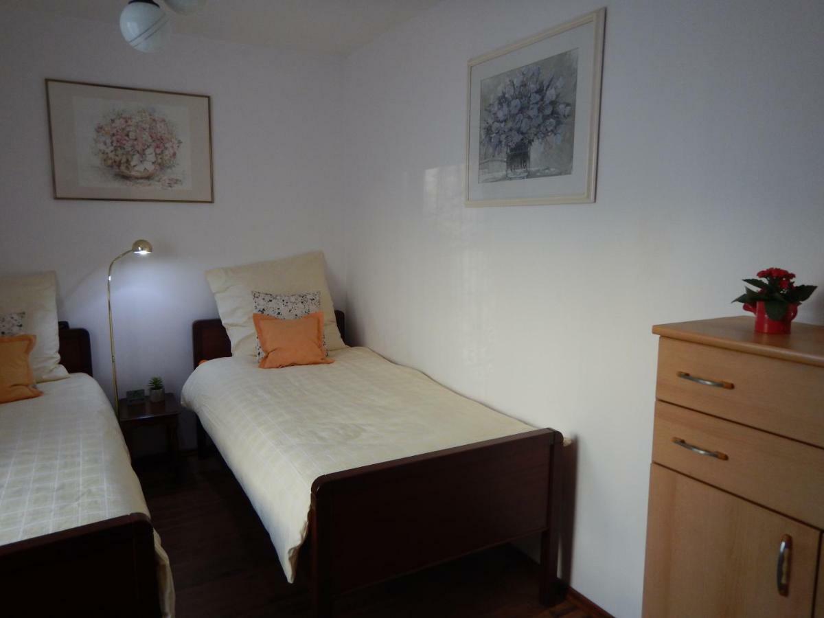 카미엔나 고라 Apartament Piastowska 아파트 외부 사진